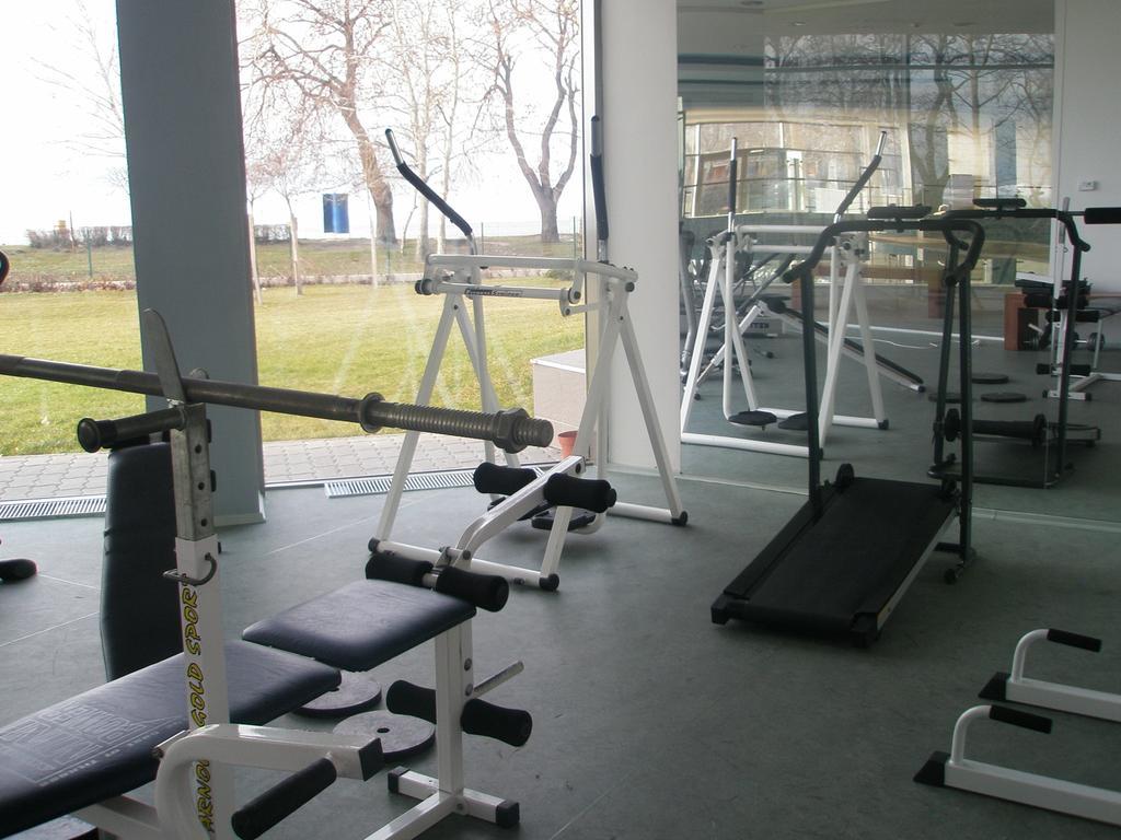 Club218 Relax Family Apartman Siófok Eksteriør bilde